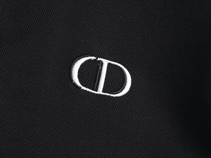 Classic T-shirt-200