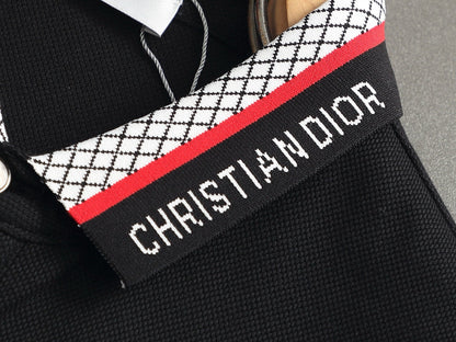 Classic T-shirt-200