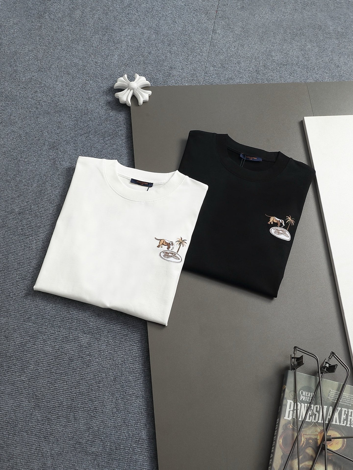 Classic T-shirt-221