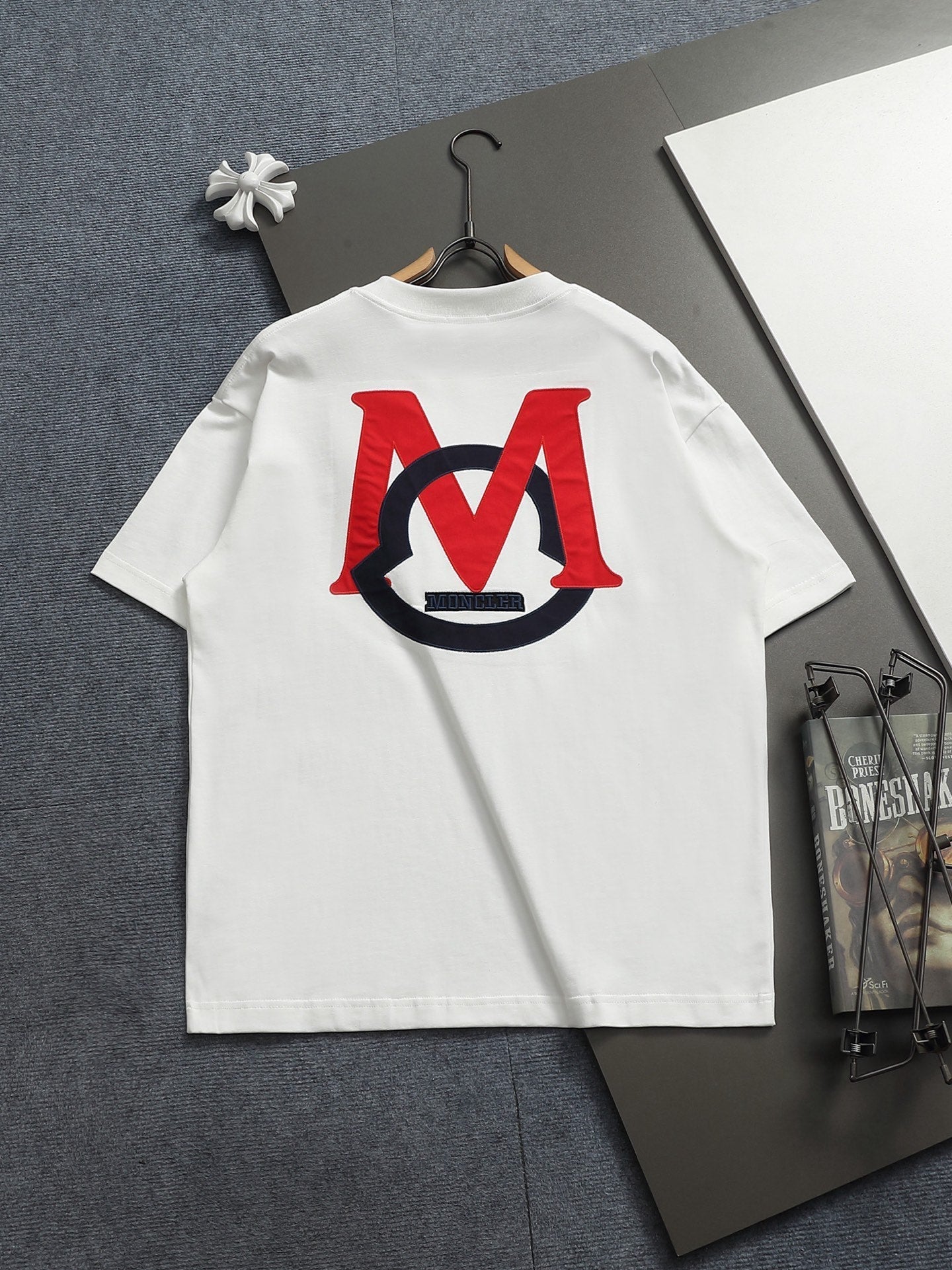 Classic T-shirt-223