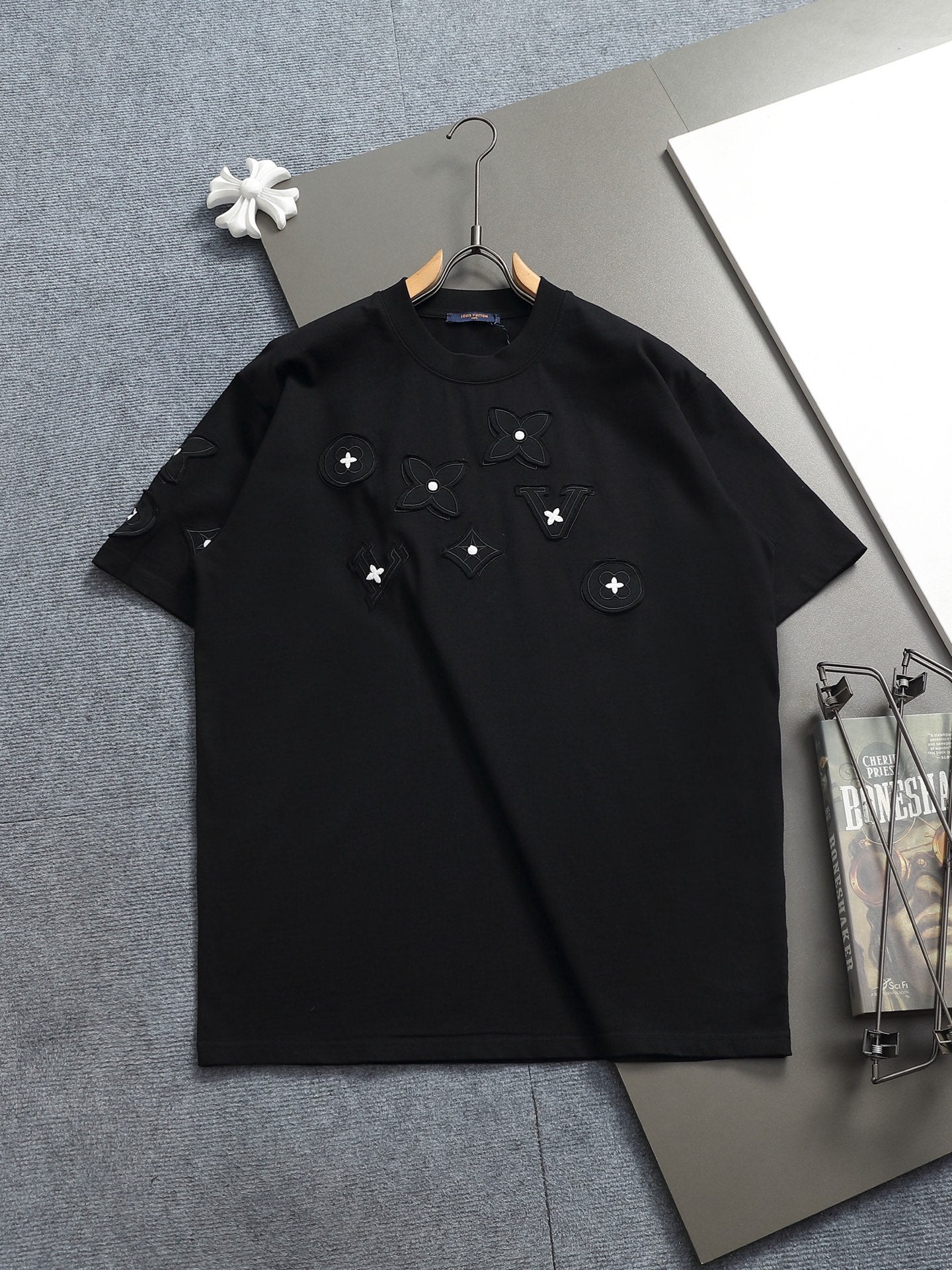 Classic T-shirt-226