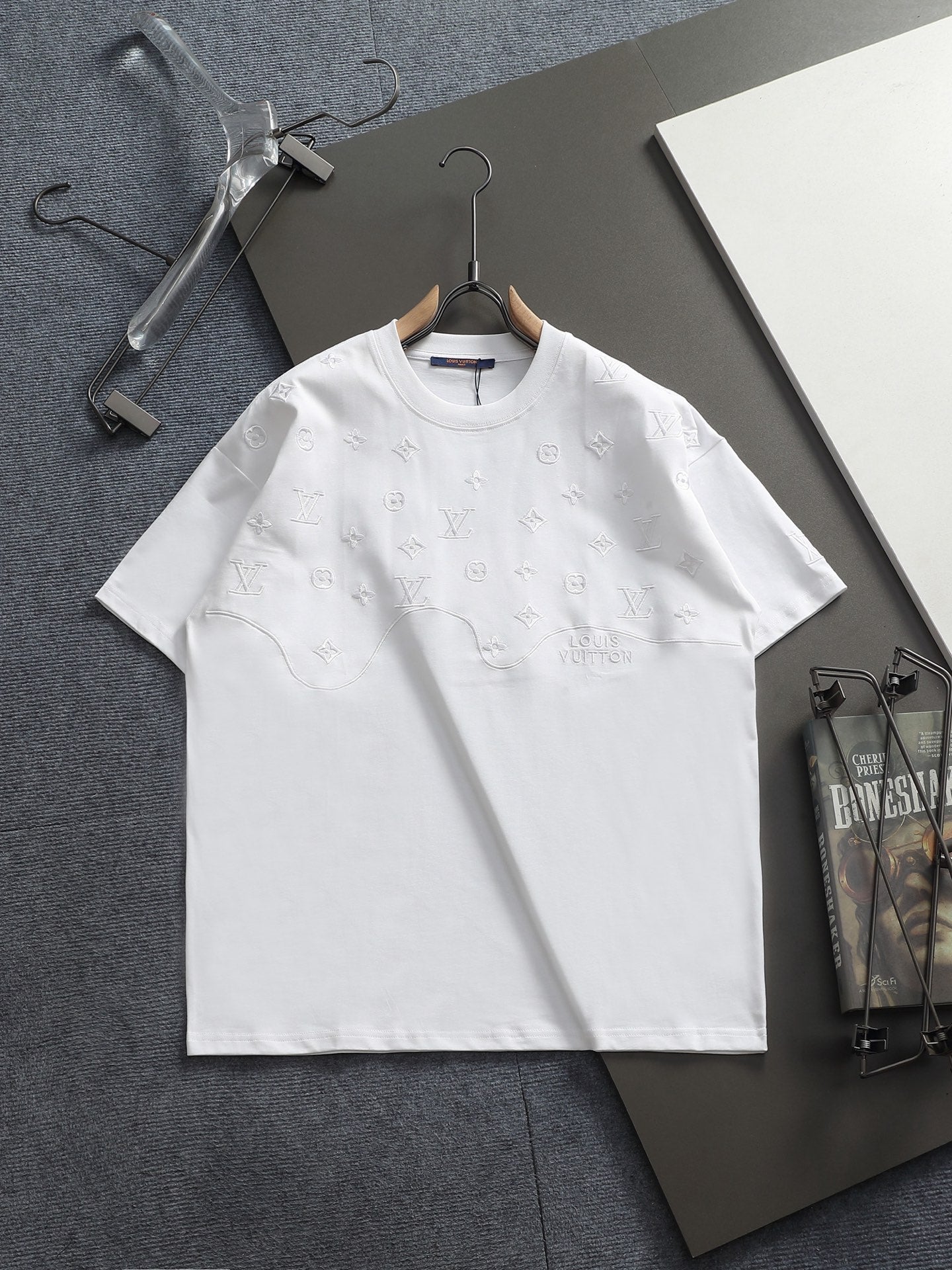 Classic T-shirt-229