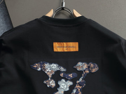 Classic T-shirt-230