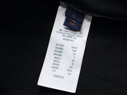 Classic T-shirt-240