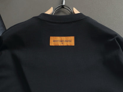 Classic T-shirt-240