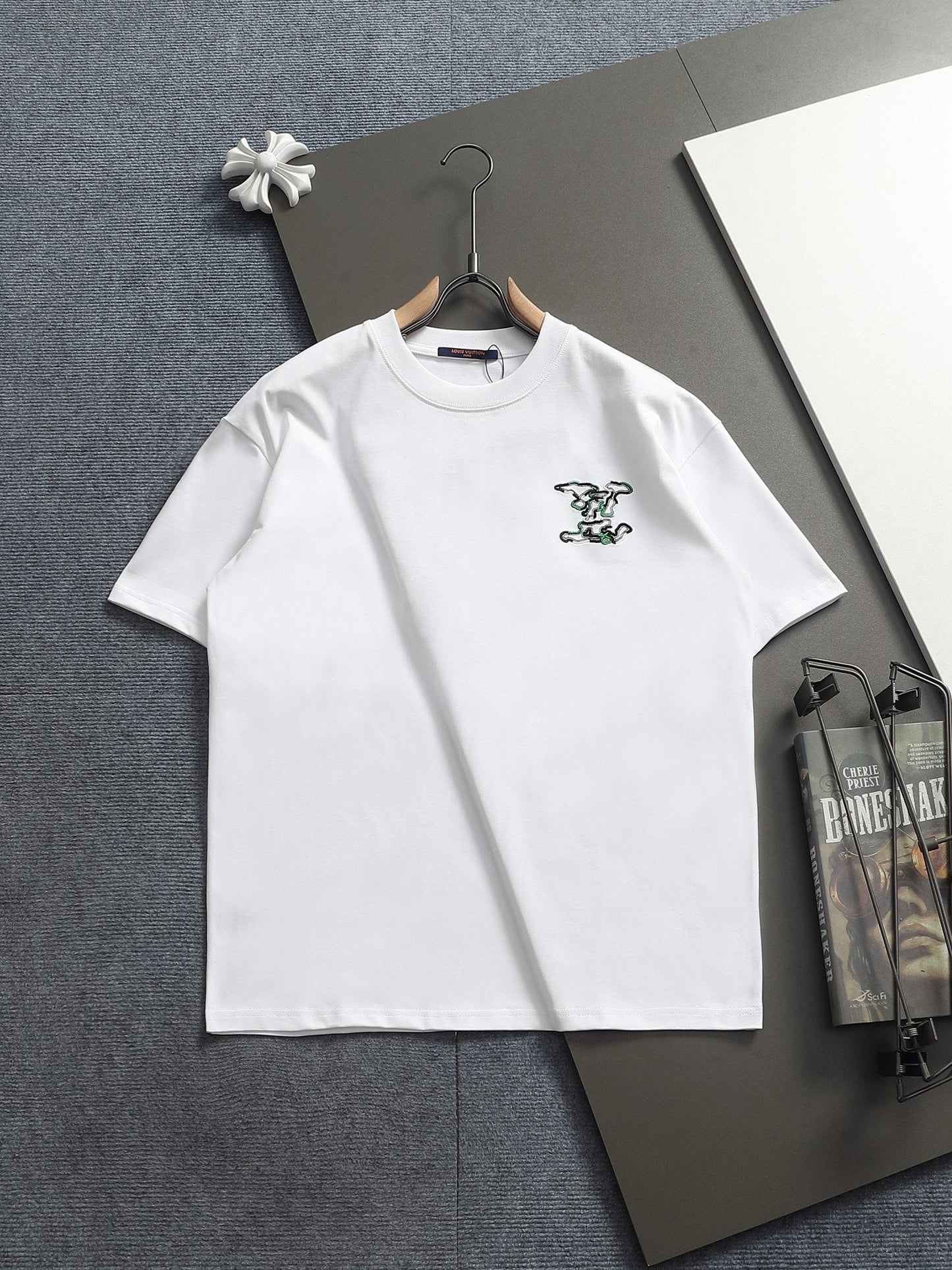 Classic T-shirt-255