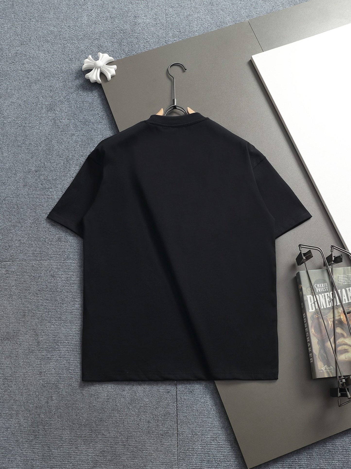 Classic T-shirt-256
