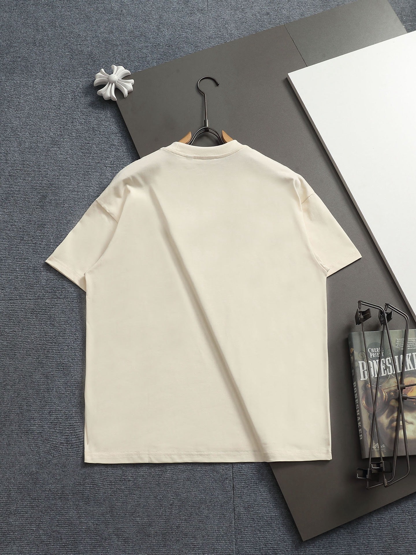 Classic T-shirt-308