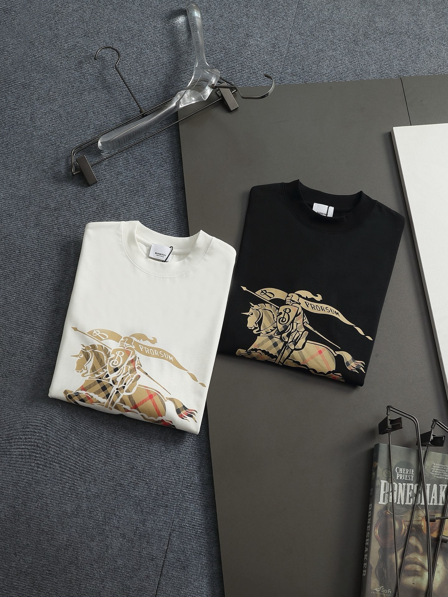 Classic T-shirt-360