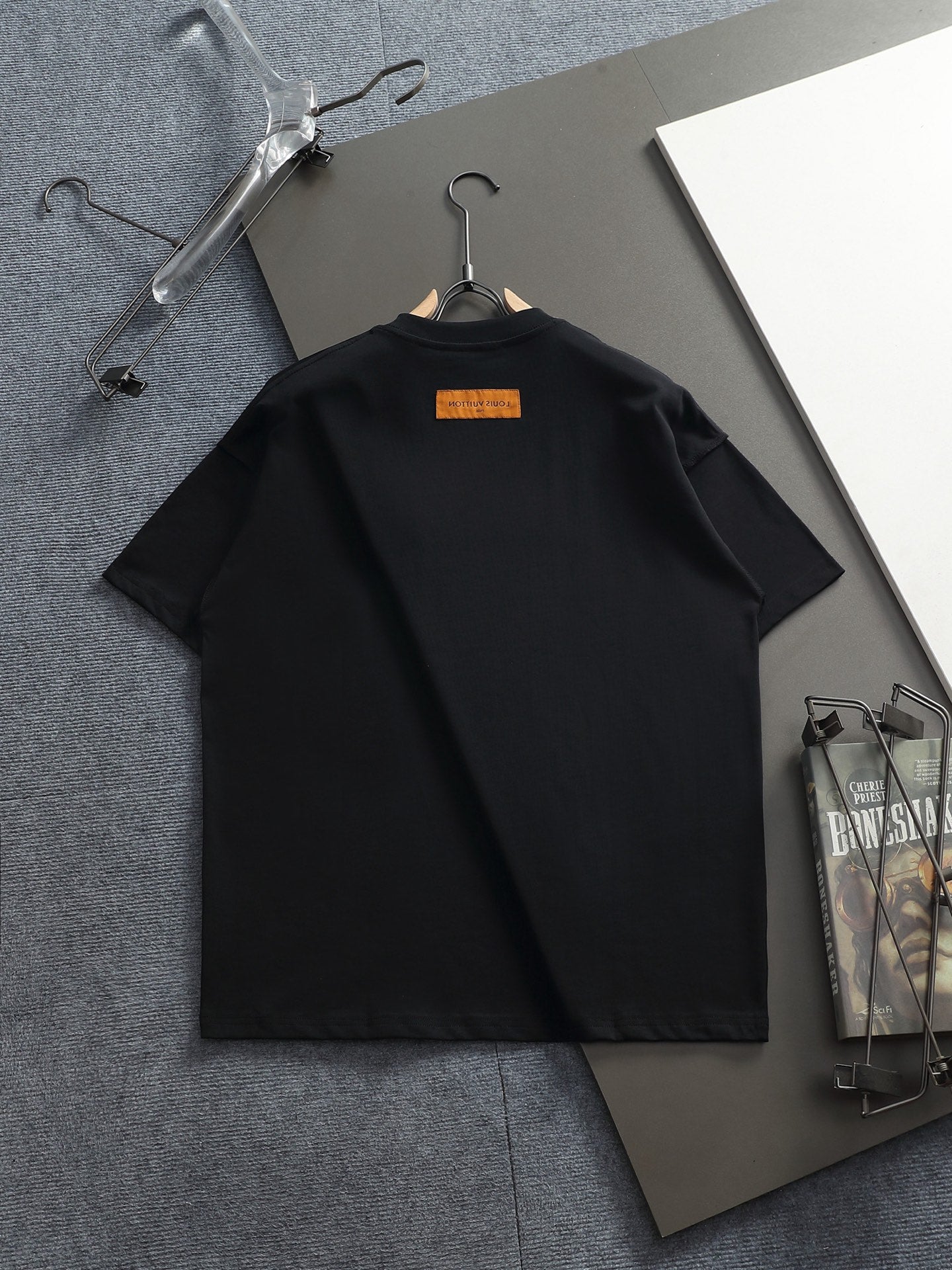 Classic T-shirt-389