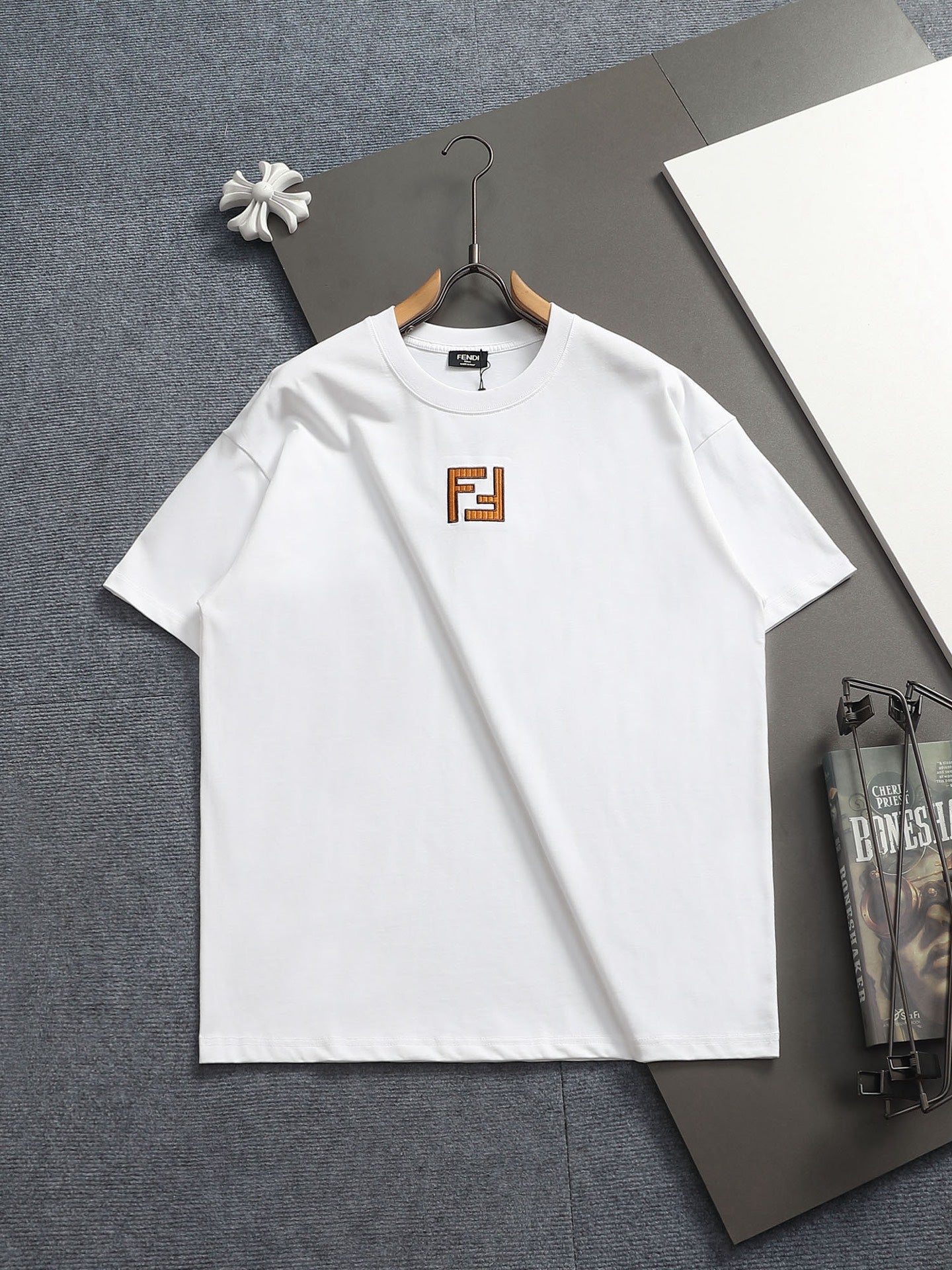 Classic T-shirt-322