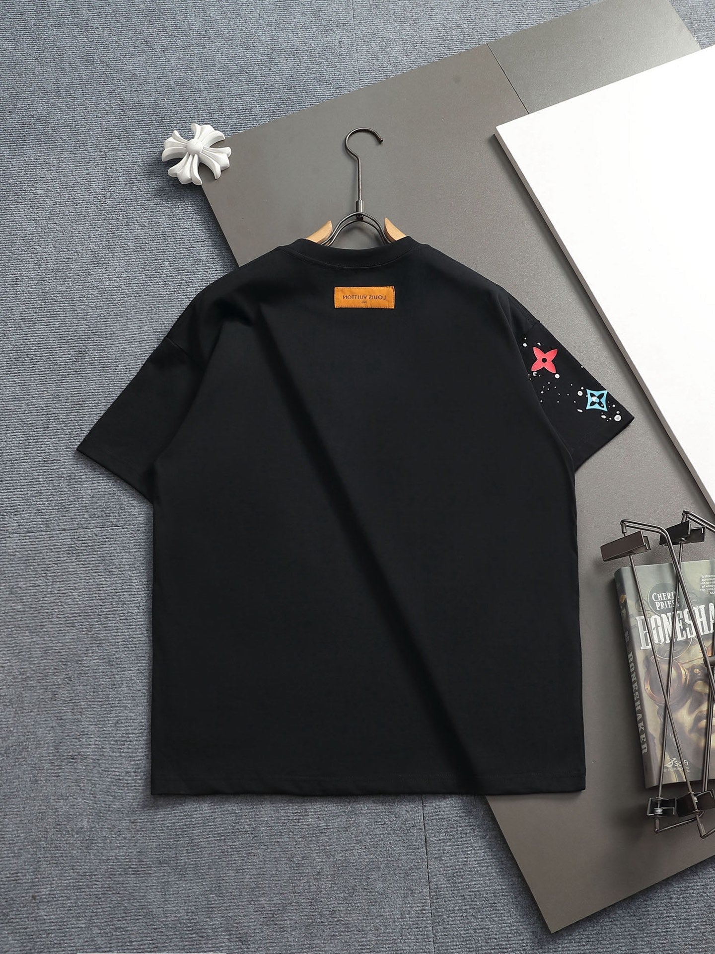 Classic T-shirt-393