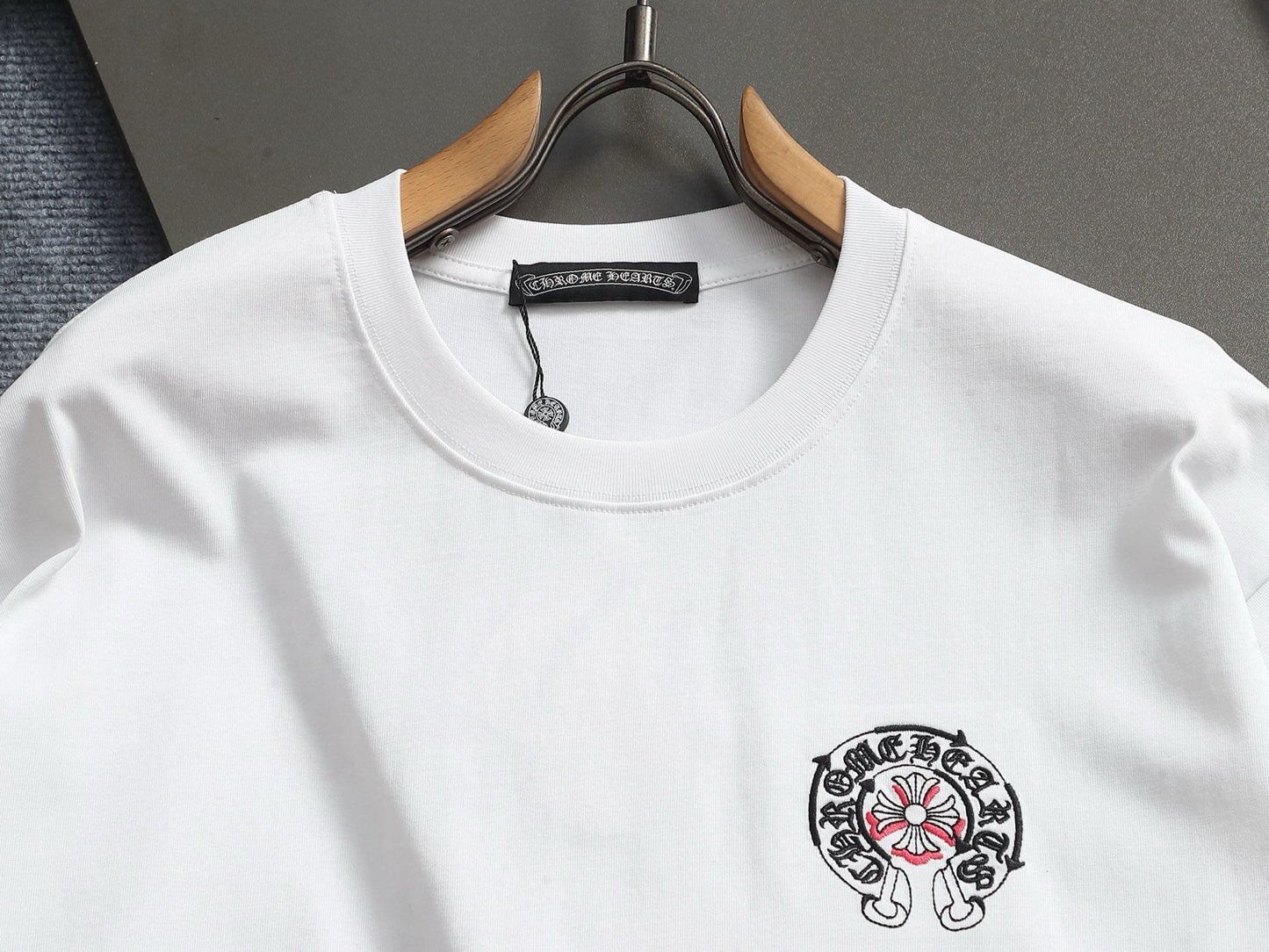 Classic T-shirt-395