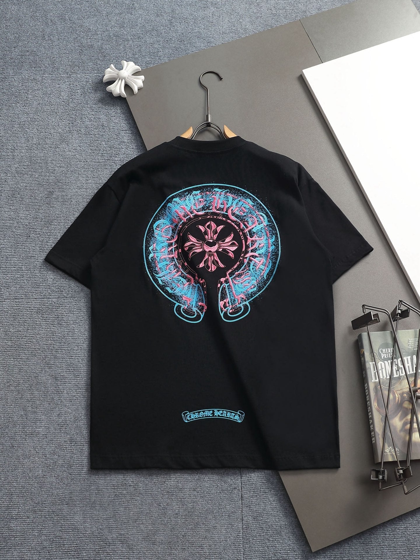 Classic T-shirt-398