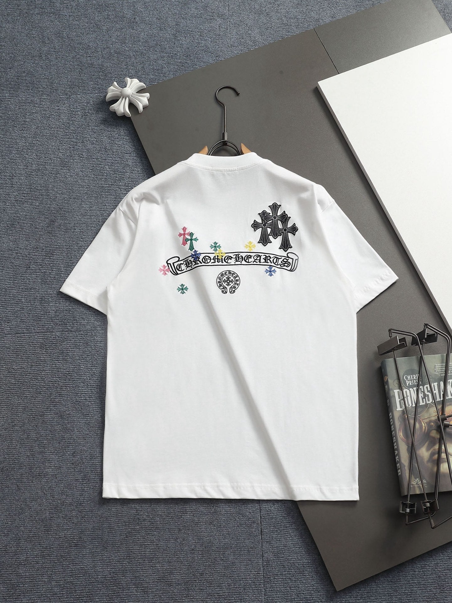 Classic T-shirt-332