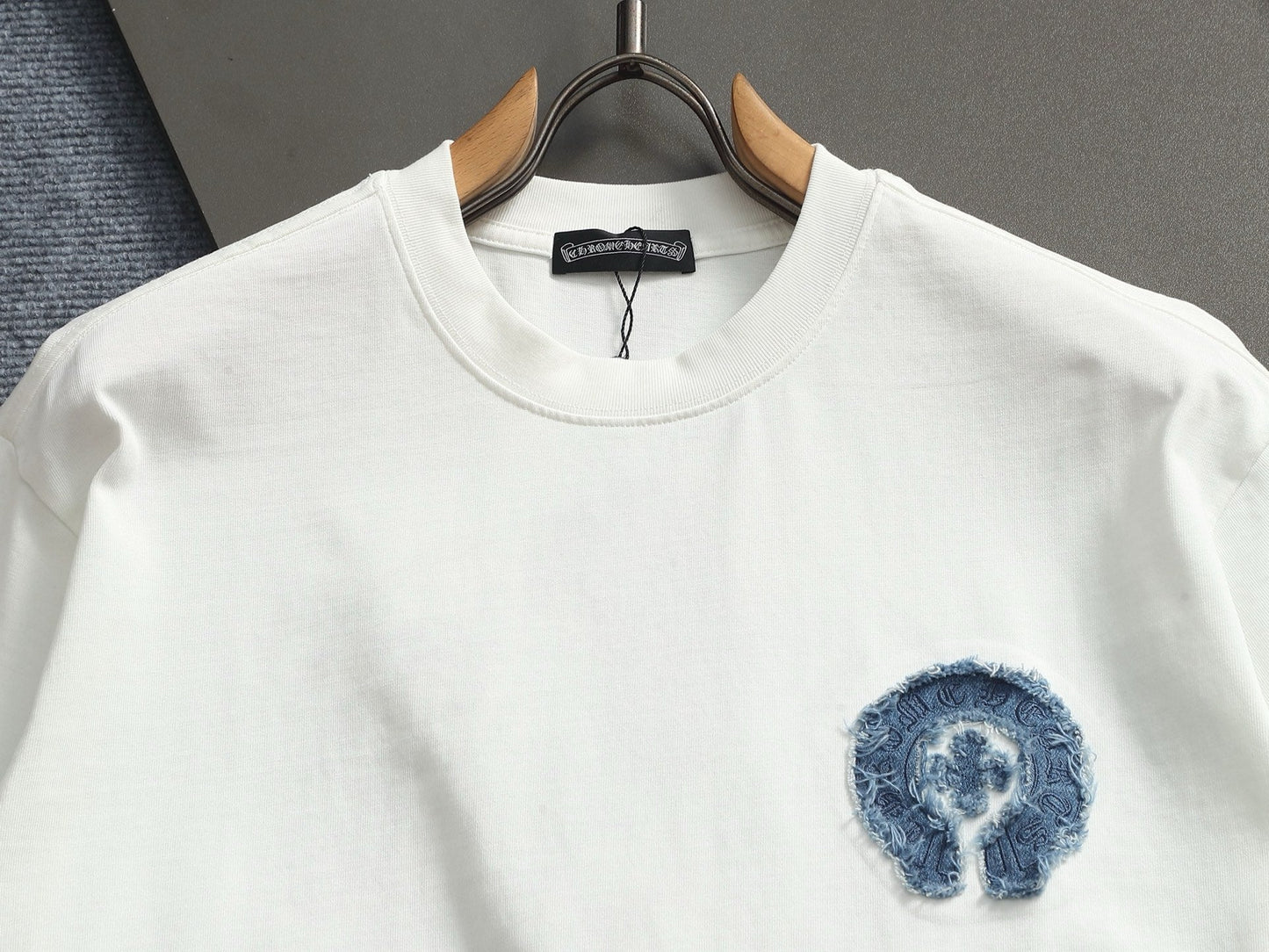 Classic T-shirt-334