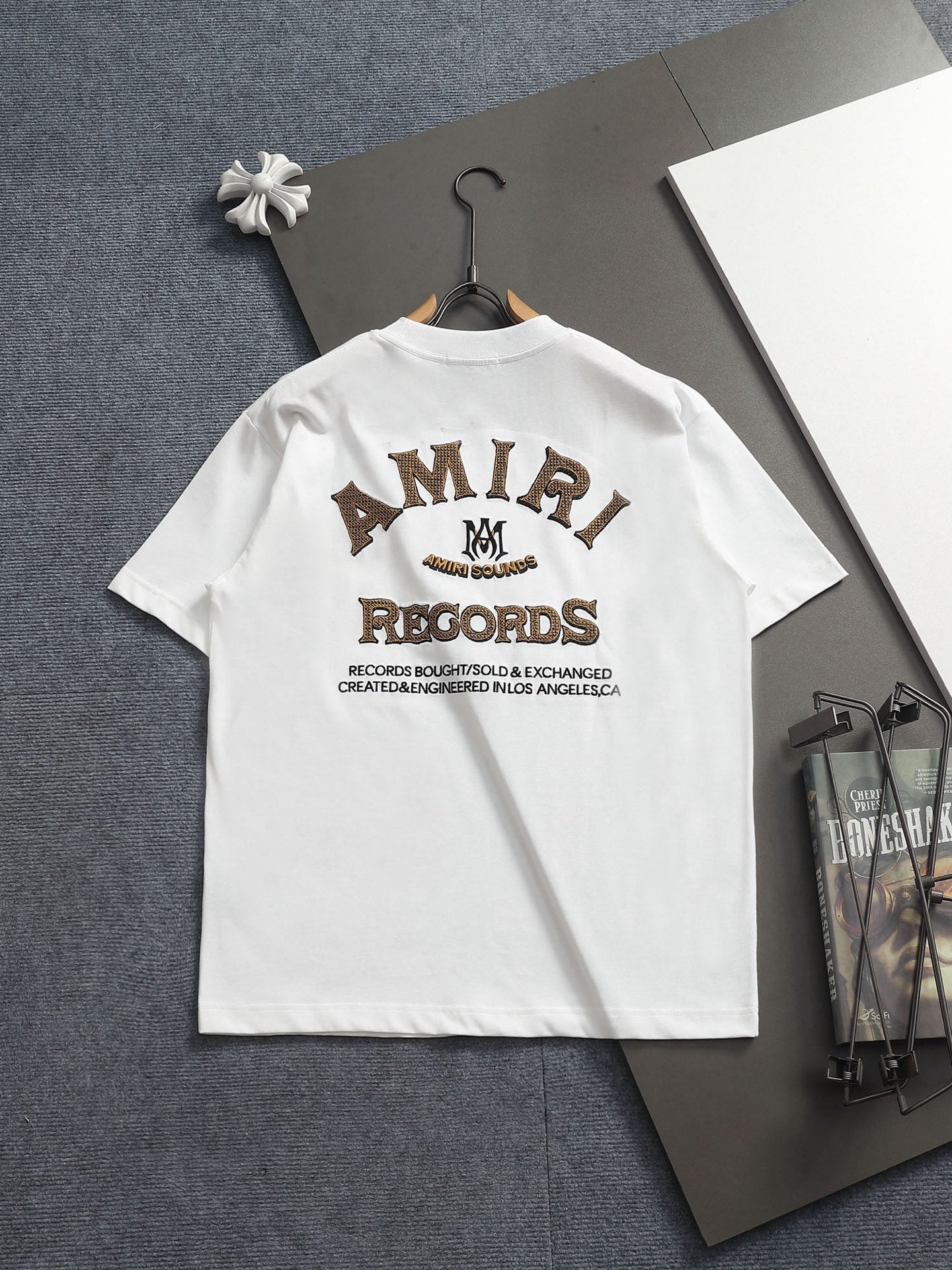 Classic T-shirt-335