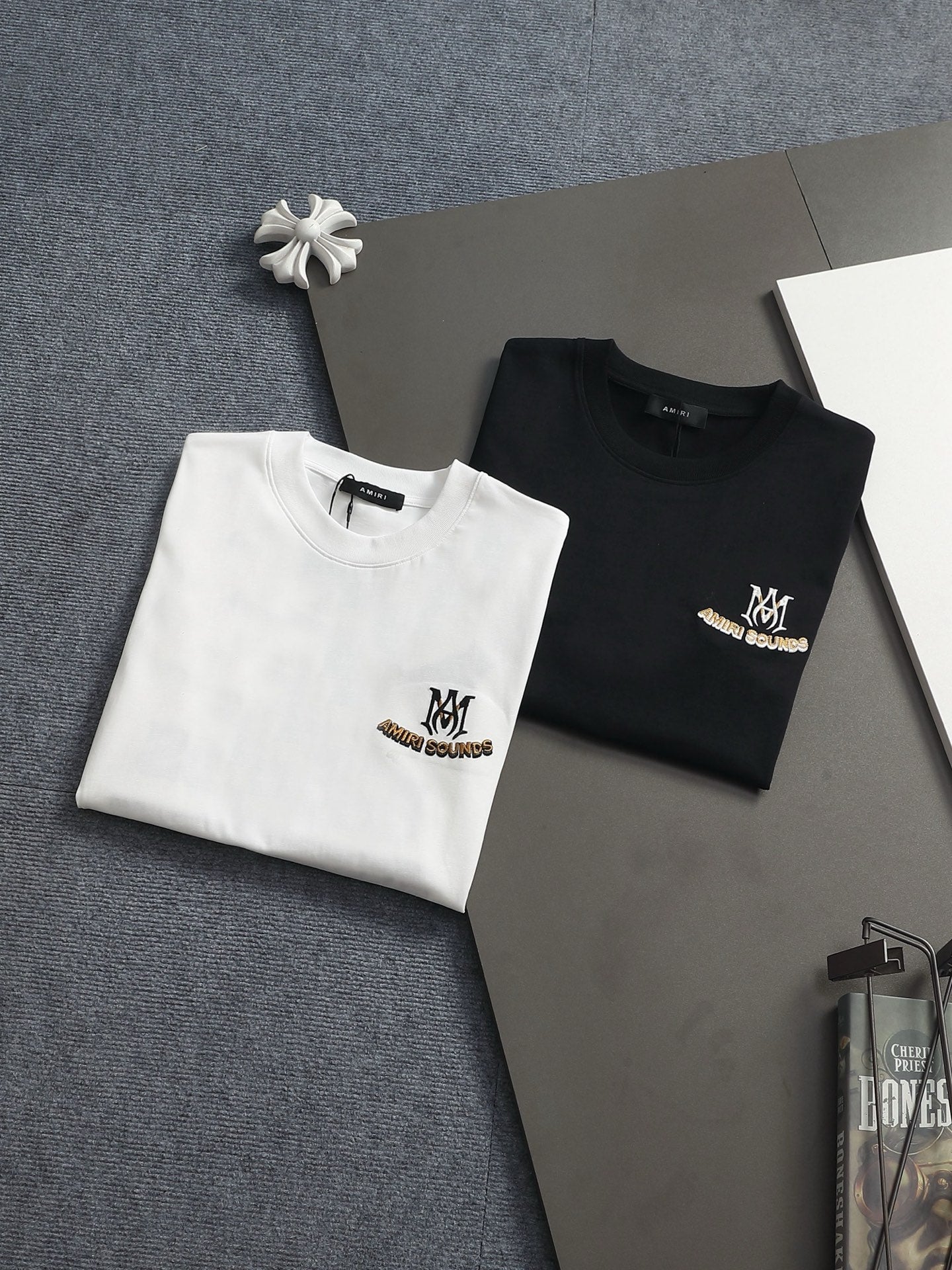Classic T-shirt-335