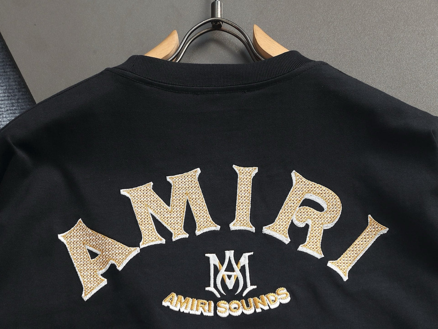 Classic T-shirt-335