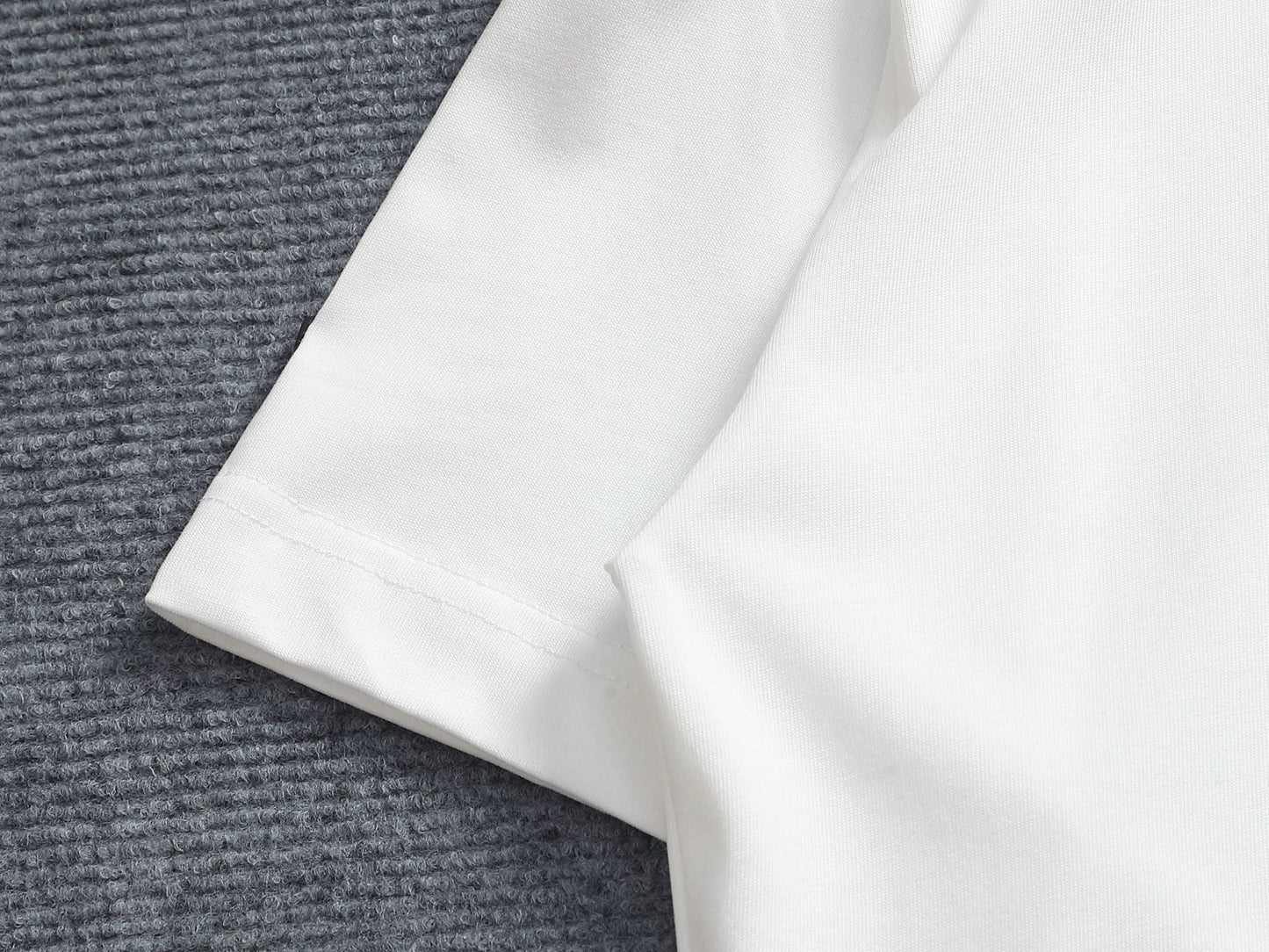 Classic T-shirt-339
