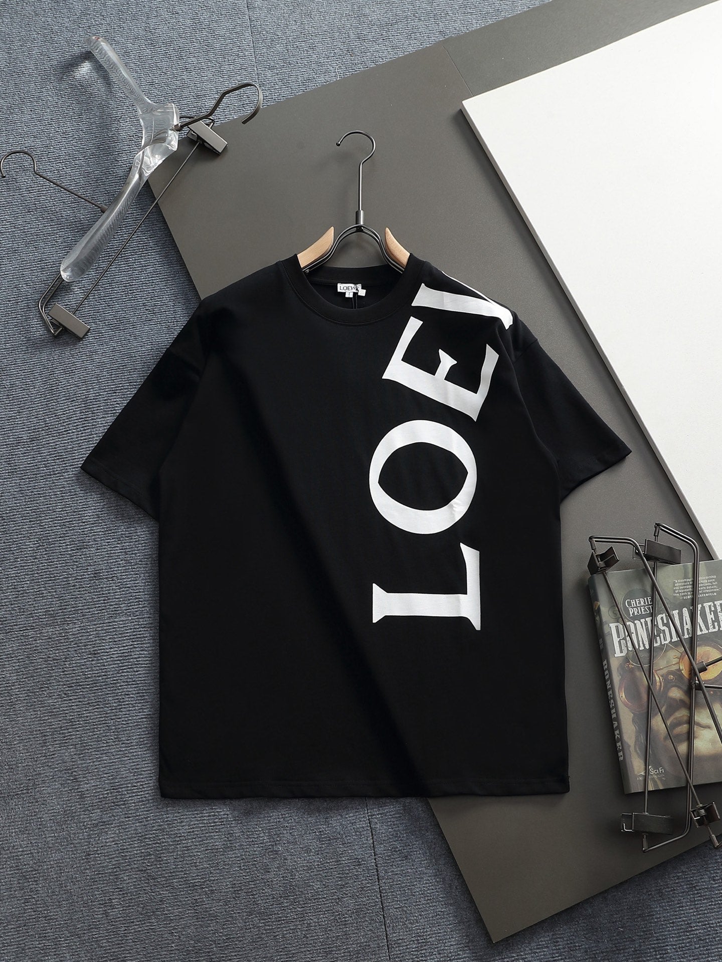 Classic T-shirt-350