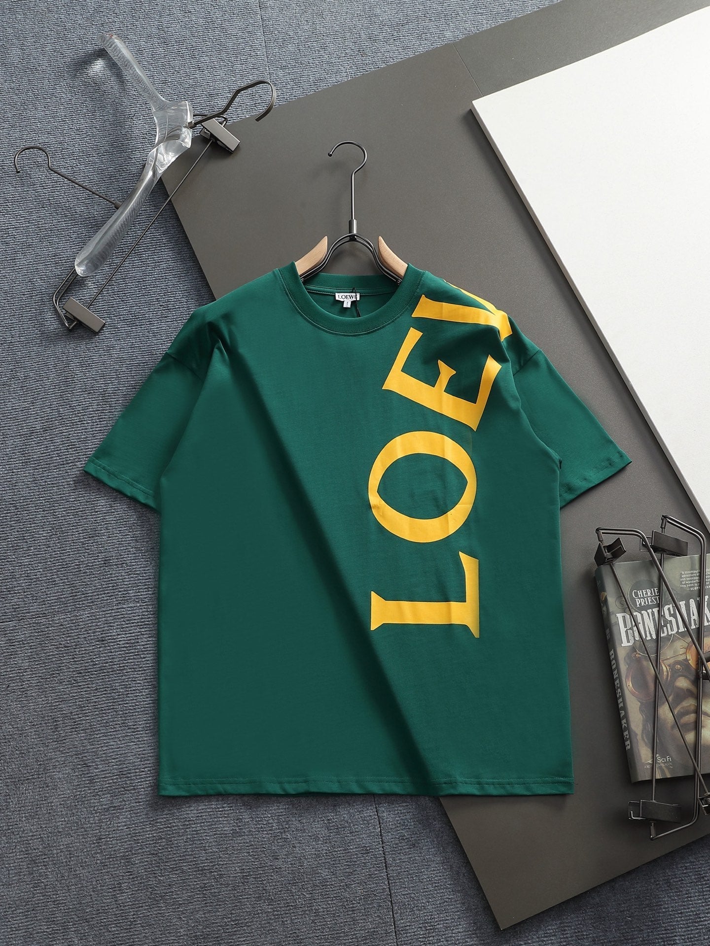Classic T-shirt-350