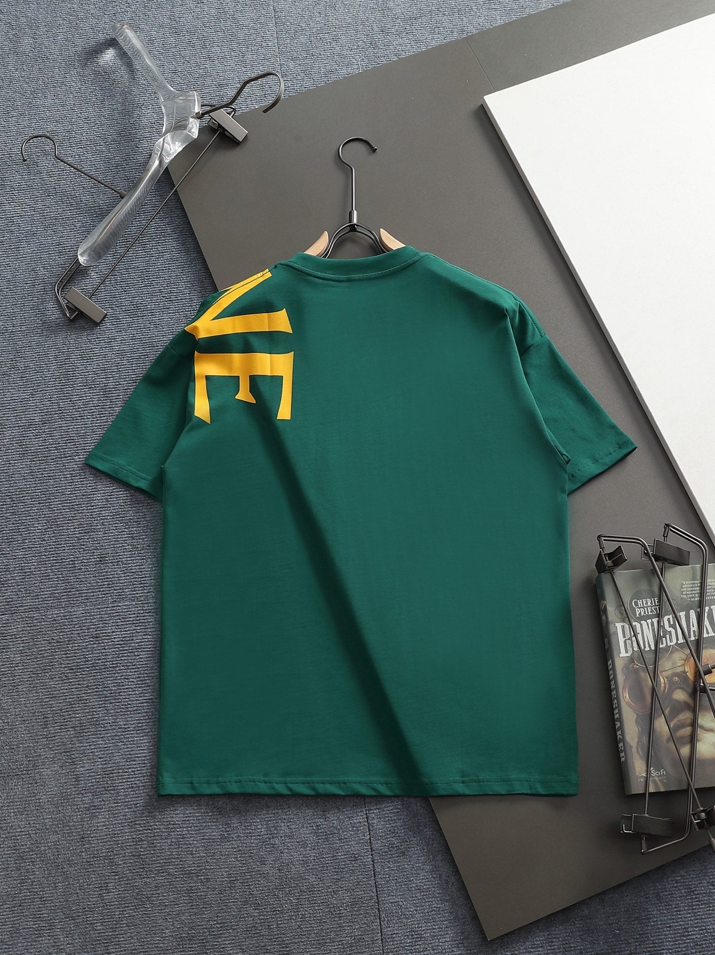 Classic T-shirt-350