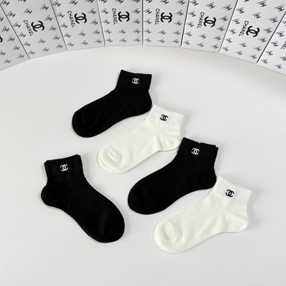 5-Pair Comfort Socks Set (1 BOX)-67