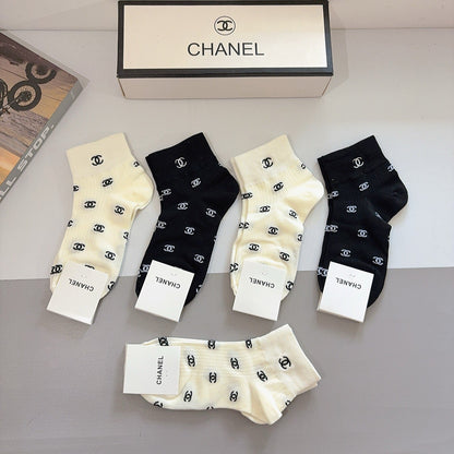 5-Pair Comfort Socks Set (1 BOX)-111