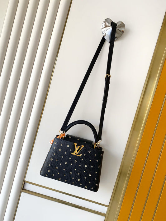 2026 Classic Everyday Bag-261027