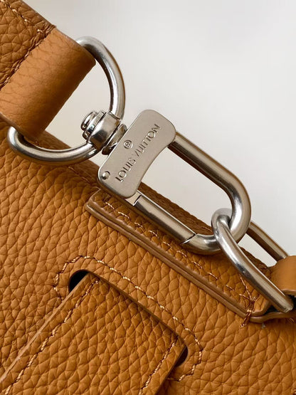 2026 Classic Everyday Bag-261046
