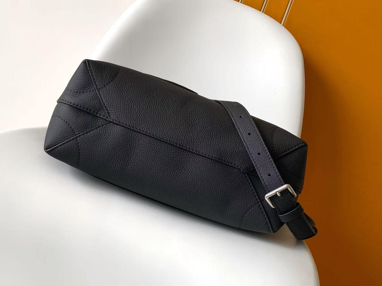 2026 Classic Everyday Bag-261047
