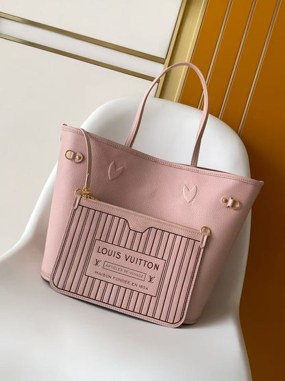2026 Classic Everyday Bag-261055