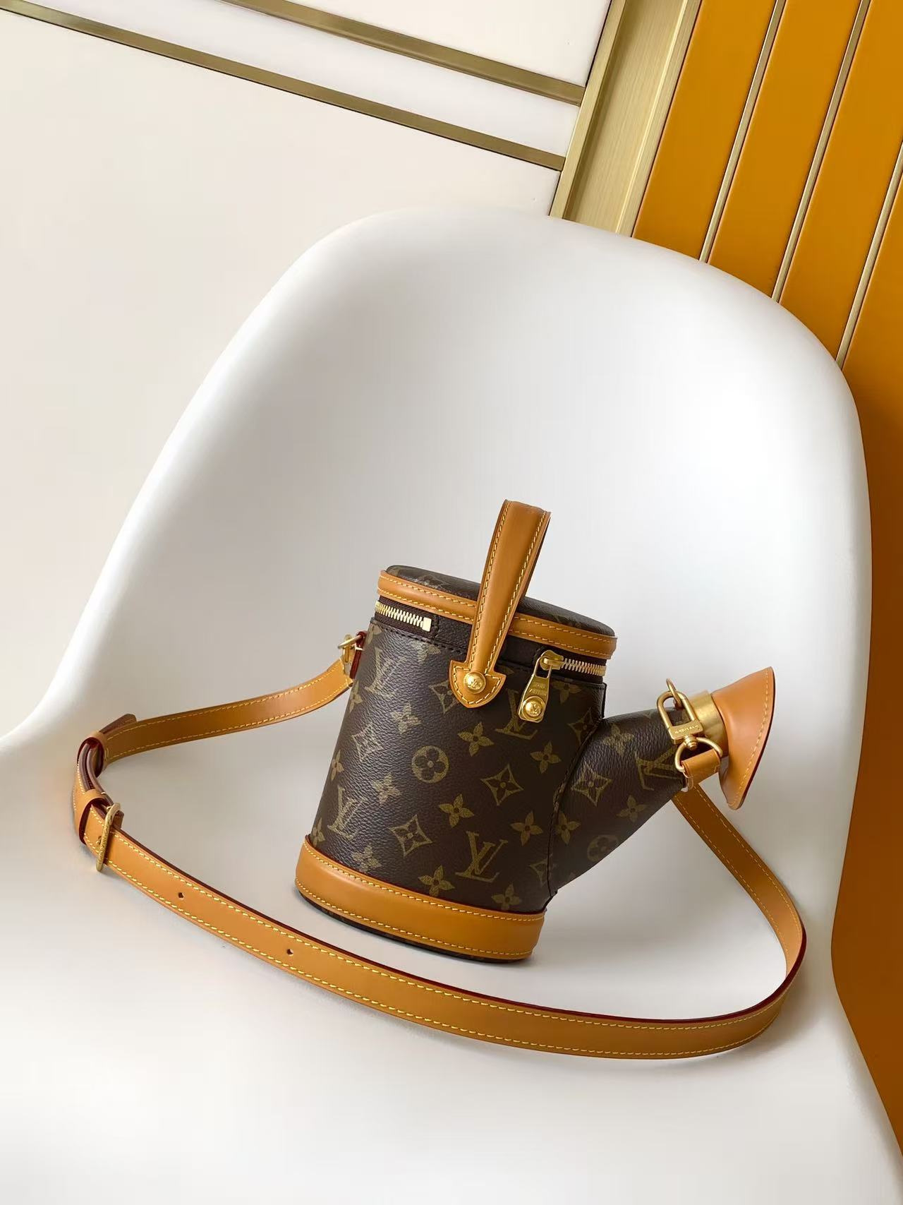 2026 Classic Everyday Bag-261058