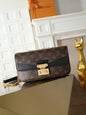 2026 Classic Everyday Bag-261060