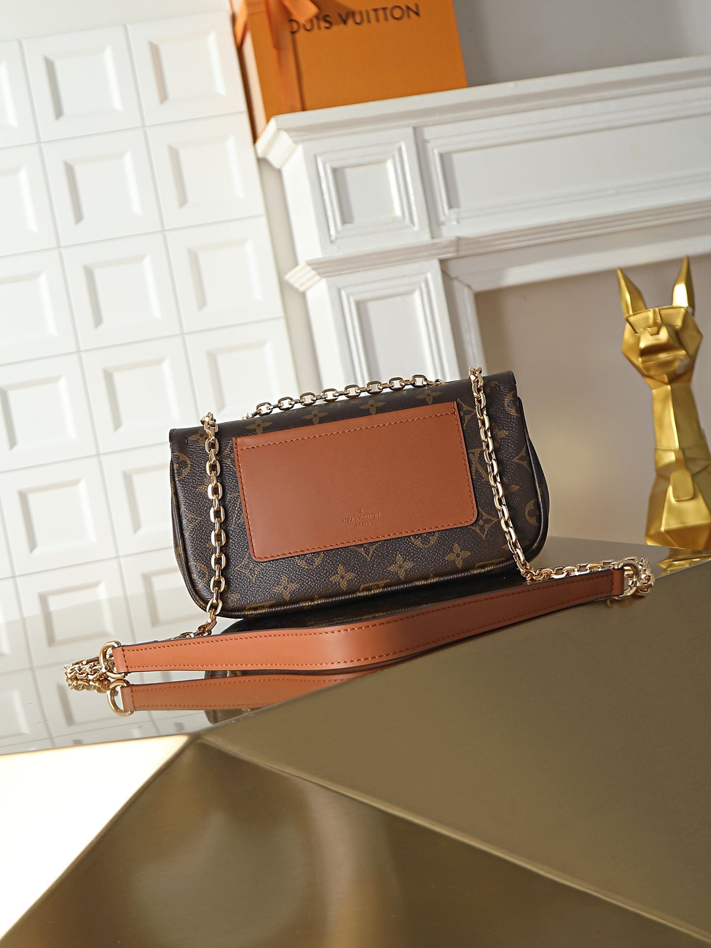 2026 Classic Everyday Bag-261061