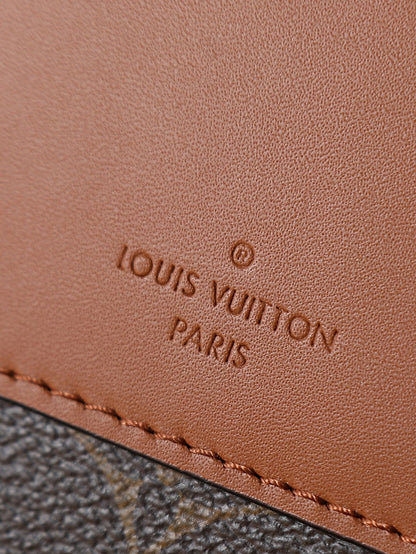 2026 Classic Everyday Bag-261061