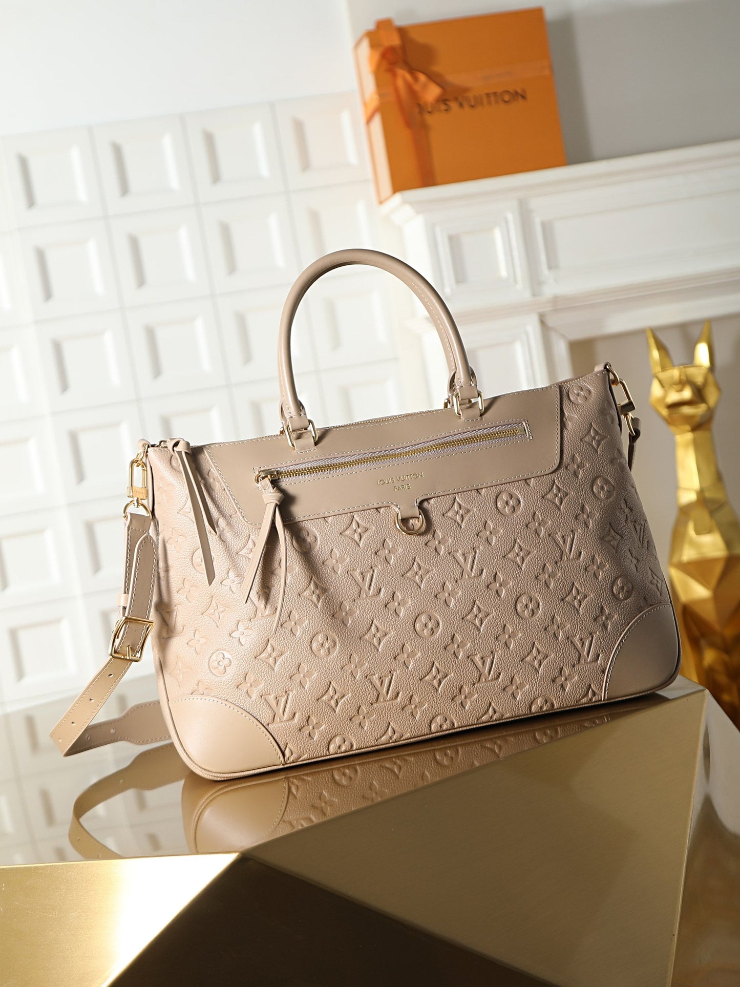 2026 Classic Everyday Bag-261065