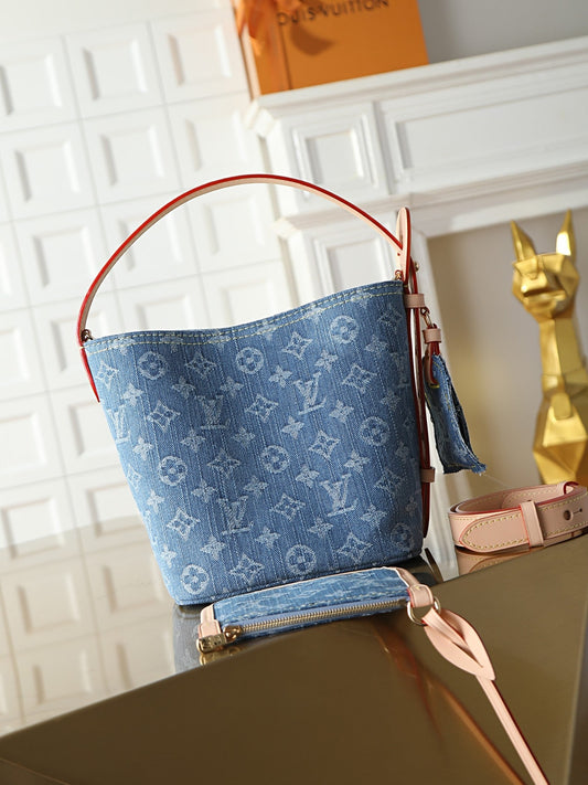 2026 Classic Everyday Bag-261076