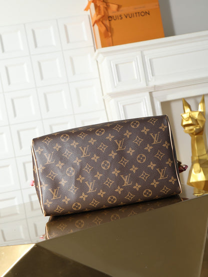 2026 Classic Everyday Bag-261084