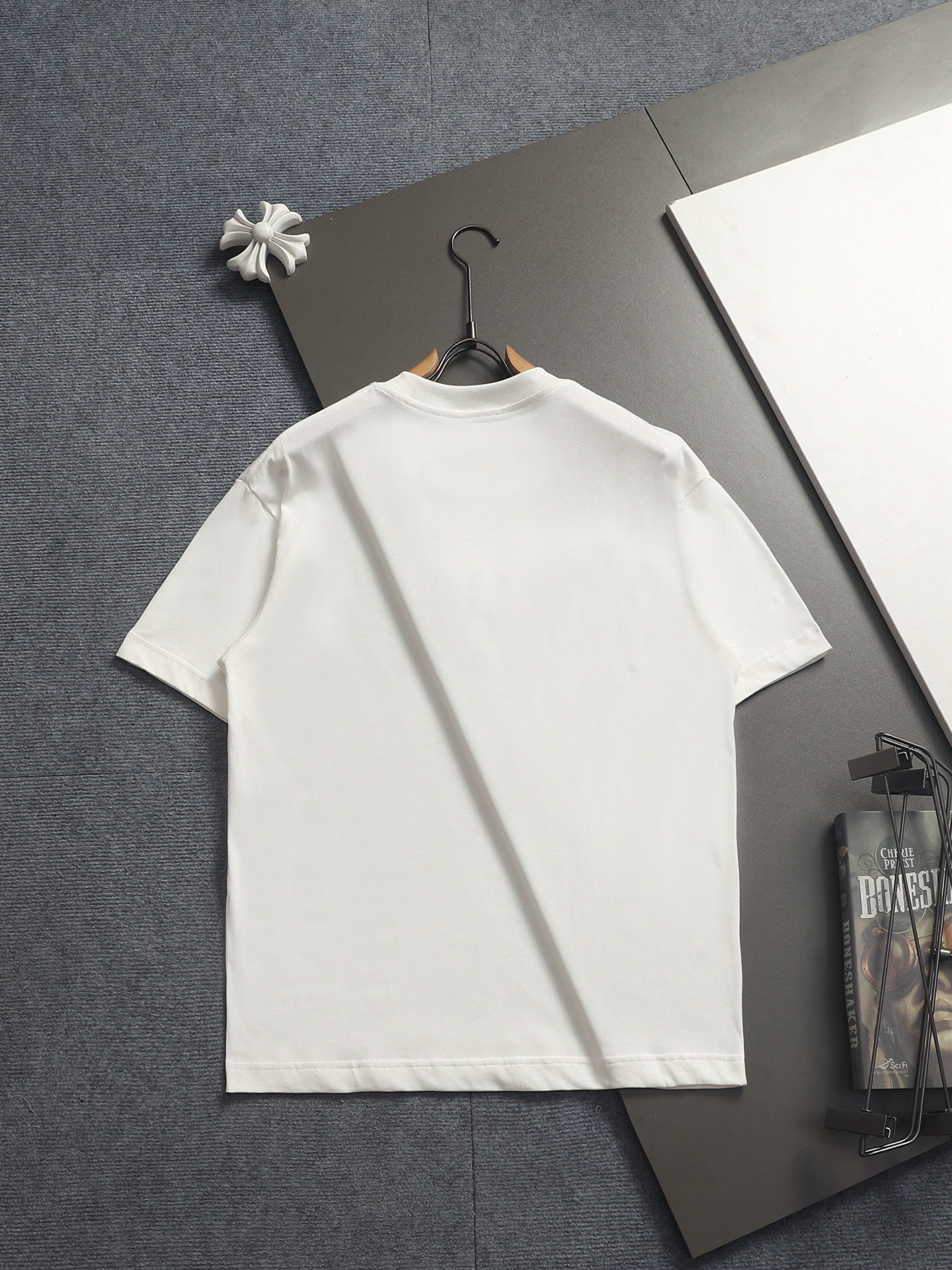 Classic T-shirt-487