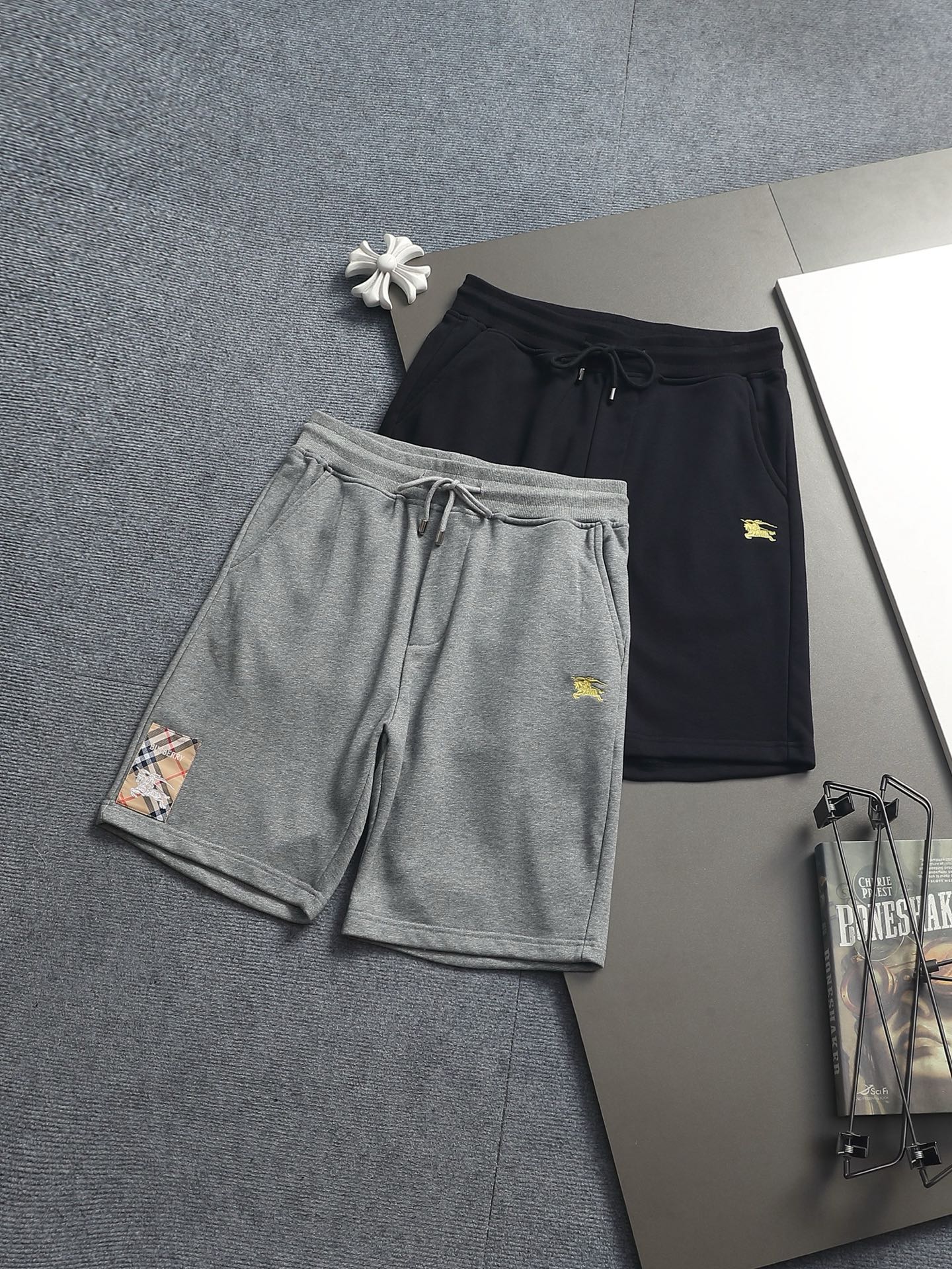 Classic Shorts-13