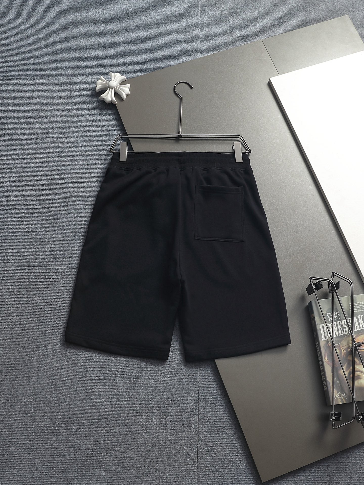 Classic Shorts-18