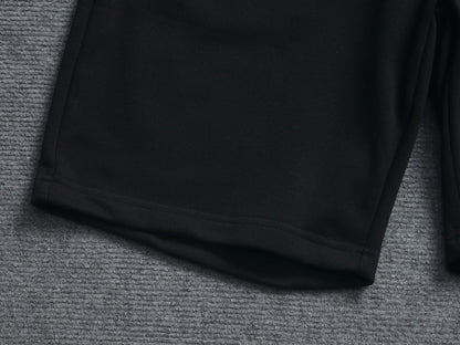Classic Shorts-18