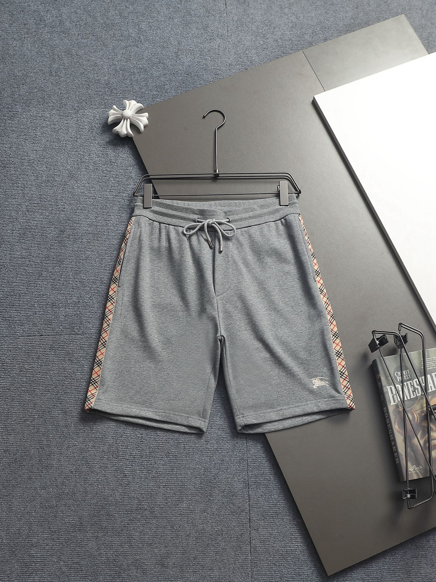 Classic Shorts-20
