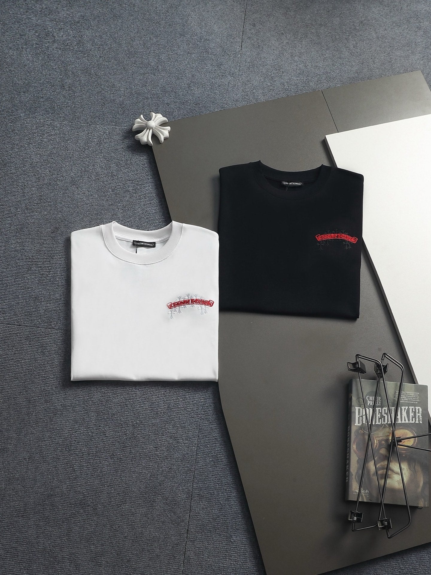 Classic T-shirt-490