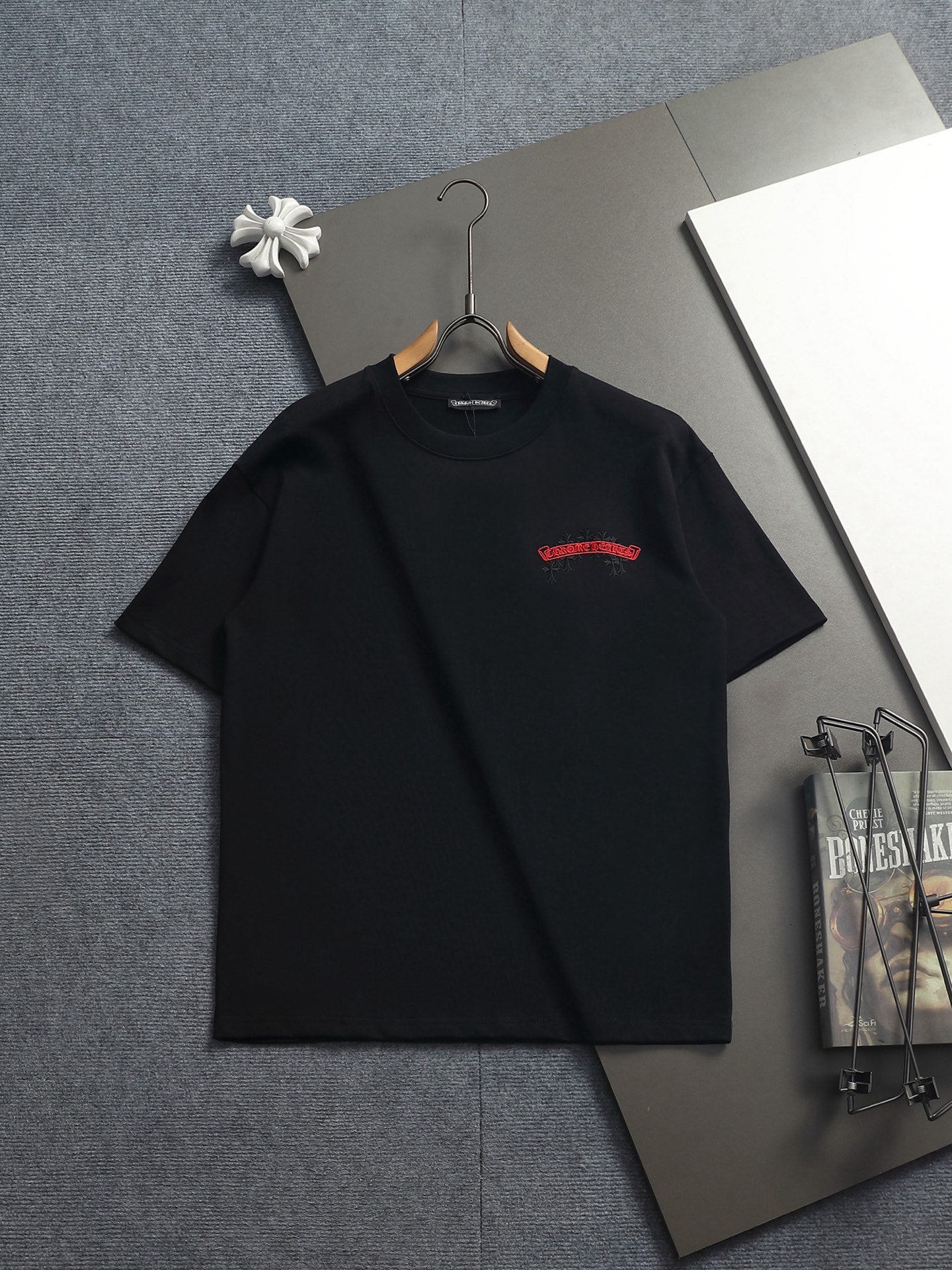 Classic T-shirt-490