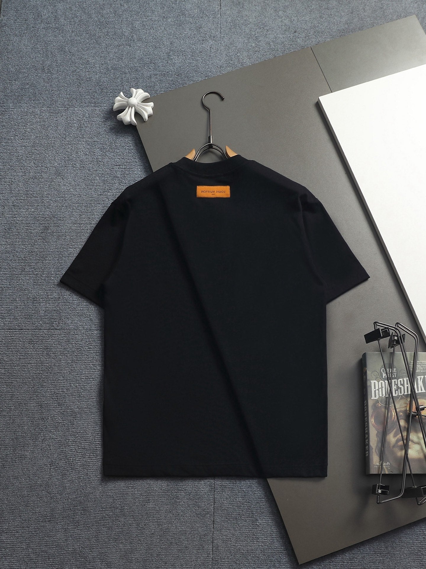 Classic T-shirt-496