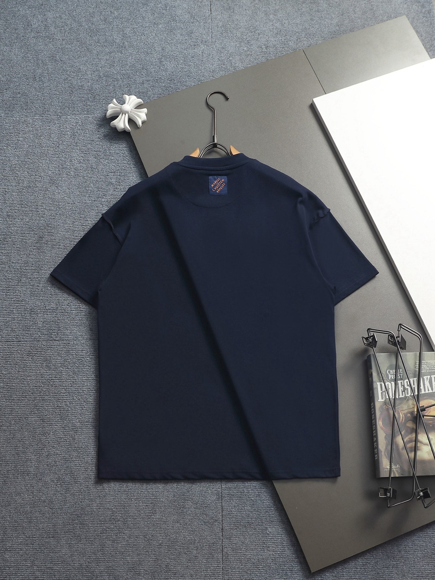 Classic T-shirt-498