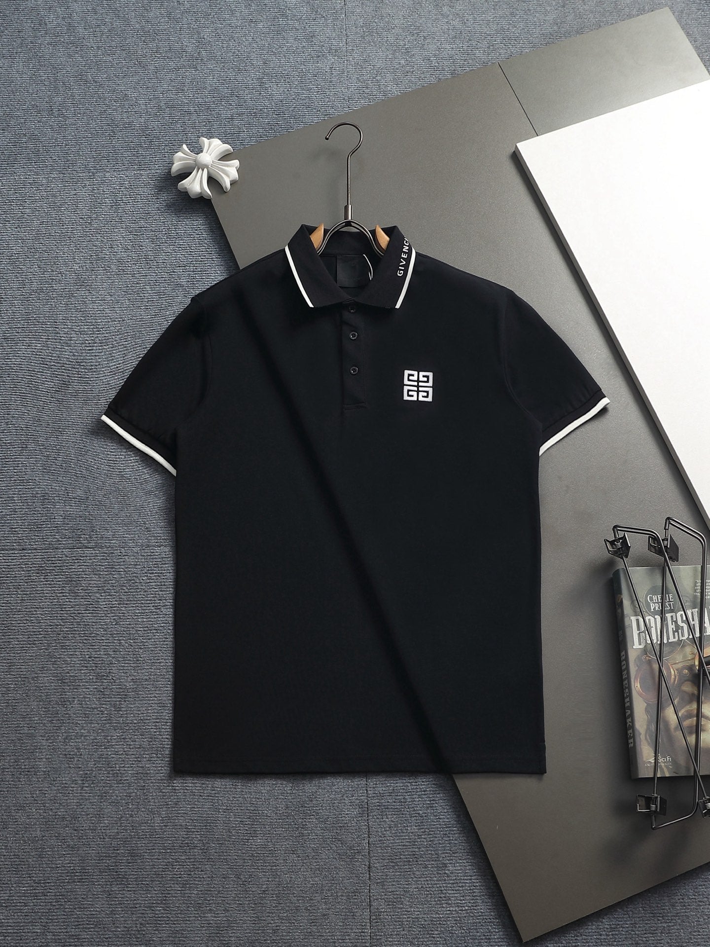 Classic T-shirt-499